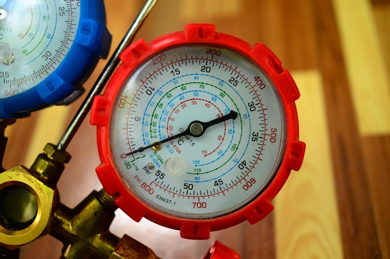 Pressure gauge not returning to zero